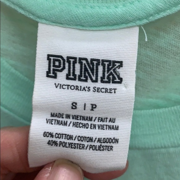 🌻4 for $25🌻 PINK by Victoria’s Secret tanks - Picture 5 of 8